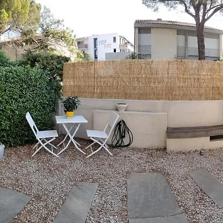 Gde Chambre Meublee Independante, Sde-wc, Pause Dej' Penzion 3*